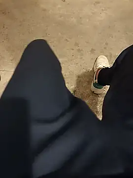 casper0303 online show from 13, 2, 2025