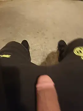 casper0303 online show from 4, 3, 2025