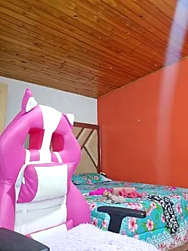 Shermie24 online show from 25, 10, 2025