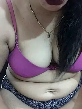 Snapshot of Urmila_bhabhii chatting on 2, 5, 2026 Urmila bhabhii online show from 2, 5, 2026