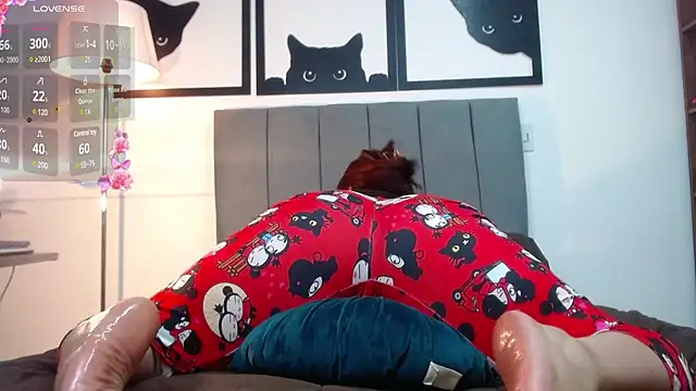 VictoriaMontero30000 online show from 18, 2, 2025