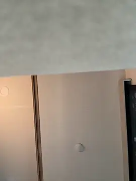 butterflybootyy online show from 12, 9, 2025