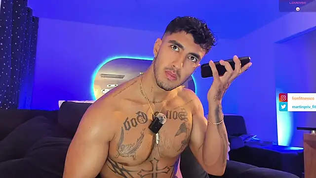 JACOB MARTINS online show from 1, 3, 2025