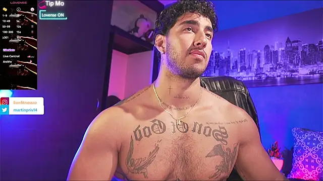 JACOB MARTINS online show from 10, 11, 2025