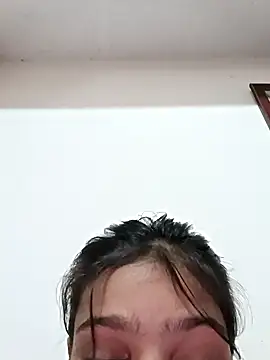 Snapshot of Riyu_05 chatting on 12, 12, 2024 Riyu 05 online show from 12, 12, 2024