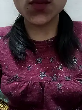 Snapshot of Riyu_05 chatting on 23, 12, 2024 Riyu 05 online show from 23, 12, 2024