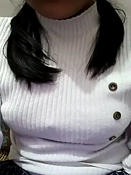 Snapshot of Riyu_05 chatting on 21, 1, 2025 Riyu 05 online show from 21, 1, 2025