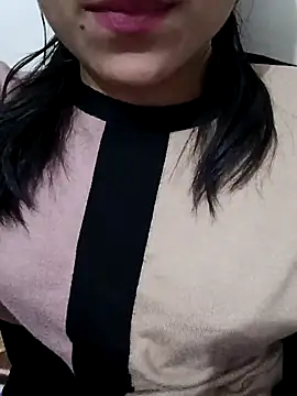 Snapshot of Riyu_05 chatting on 23, 1, 2025 Riyu 05 online show from 23, 1, 2025