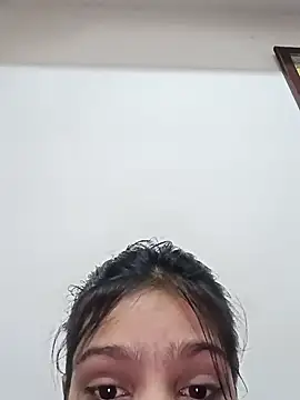 Snapshot of Riyu_05 chatting on 4, 2, 2025 Riyu 05 online show from 4, 2, 2025