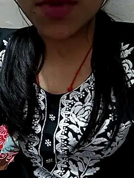 Snapshot of Riyu_05 chatting on 11, 3, 2025 Riyu 05 online show from 11, 3, 2025