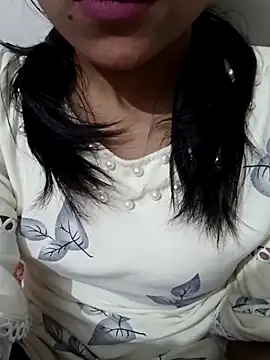 Snapshot of Riyu_05 chatting on 18, 3, 2025 Riyu 05 online show from 18, 3, 2025