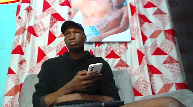 Snapshot of black30cmdick chatting on 5, 3, 2025 black30cmdick online show from 5, 3, 2025