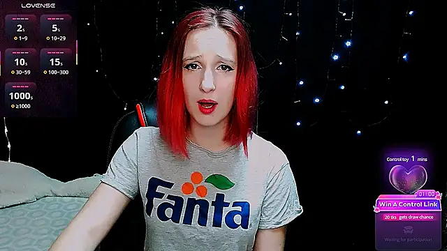 AgathaNoxe online show from 5, 2, 2025