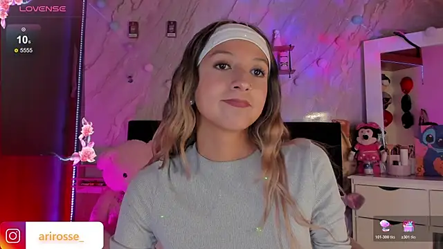 Snapshot of ariana_rosse__ chatting on 14, 1, 2026 ariana rosse online show from 14, 1, 2026