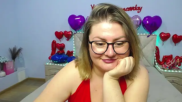 ZannaDreil online show from 17, 2, 2025