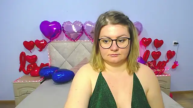 ZannaDreil online show from 25, 2, 2025