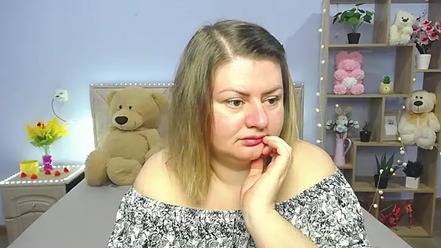 ZannaDreil online show from 11, 3, 2025