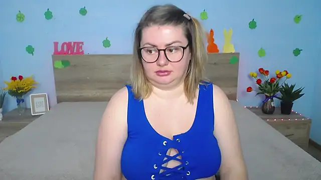 ZannaDreil online show from 23, 3, 2025