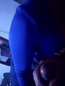 SINUECASTILLO online show from 13, 2, 2025