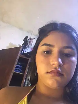 SINUECASTILLO online show from 8, 3, 2025