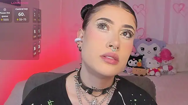 melody suarez online show from 8, 11, 2025