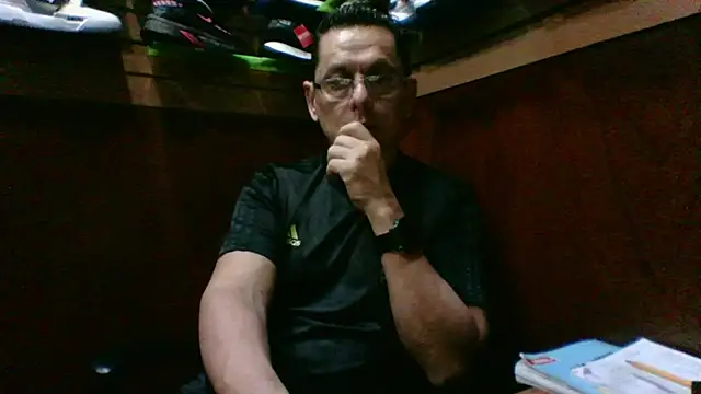 MarcusKelvin online show from 24, 10, 2025