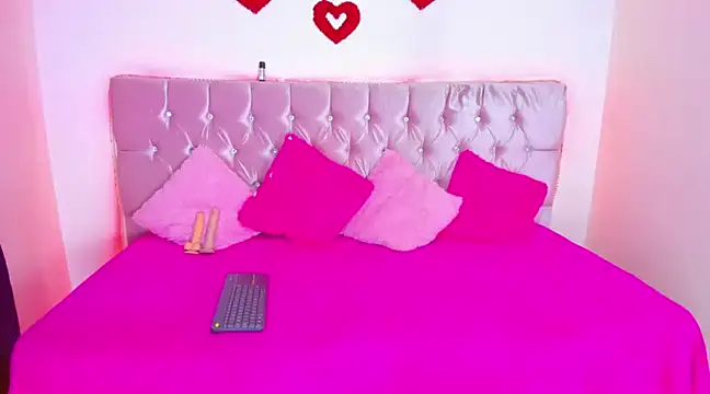 Snapshot of Cristal_moon1 chatting on 5, 12, 2024 Cristal moon1 online show from 5, 12, 2024