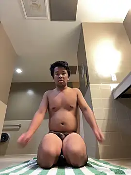 bigasianloads25 online show from 4, 10, 2025