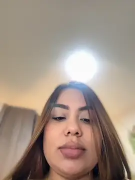 valeria2019hot online show from 13, 4, 2026