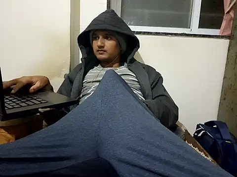 Jonrobinso online show from 18, 12, 2025