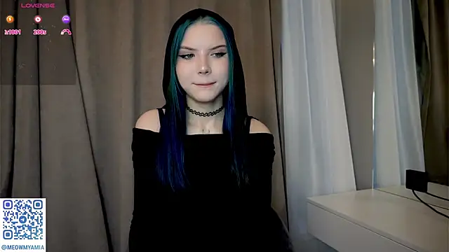 EvelyynLopez online show from 20, 1, 2025