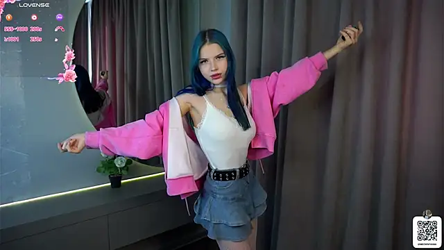 EvelyynLopez online show from 10, 3, 2025