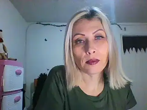 alixia81 online show from 16, 12, 2024