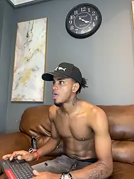 AaronCruz  online show from 20, 1, 2025