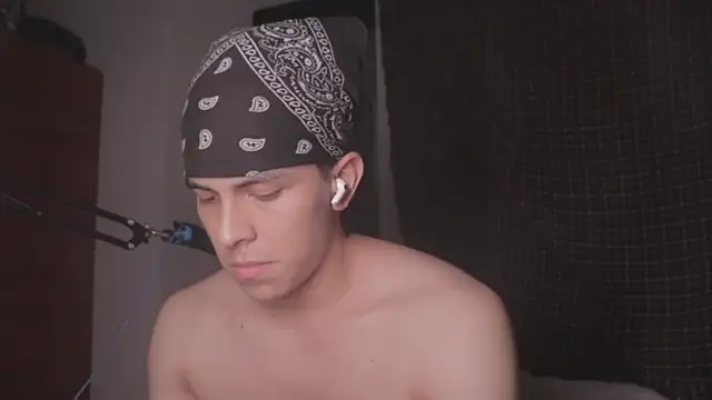 Tony Hoffa online show from 3, 2, 2025