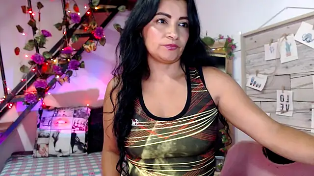 luna sky83 online show from 3, 2, 2026