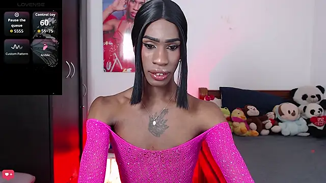 Snapshot of Kendall_Gil chatting on 2, 12, 2025 Kendall Gil online show from 2, 12, 2025