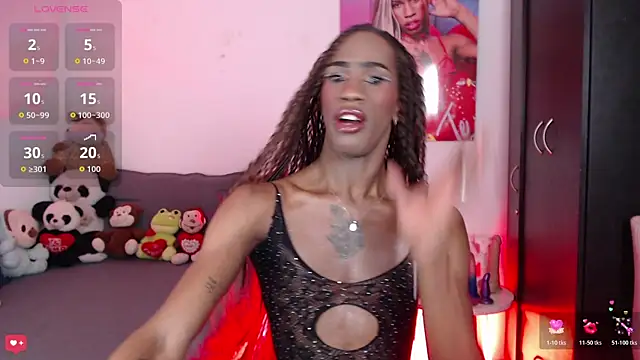 Snapshot of Kendall_Gil chatting on 4, 12, 2025 Kendall Gil online show from 4, 12, 2025