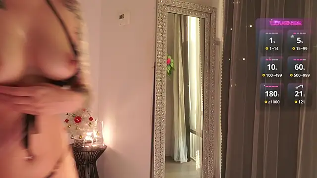 Mysticxkitty online show from 13, 12, 2024