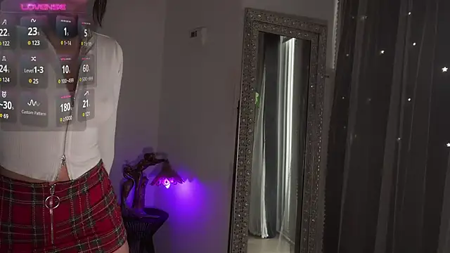 Mysticxkitty online show from 6, 1, 2025