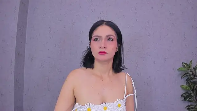 Tiffany mendez online show from 4, 3, 2026