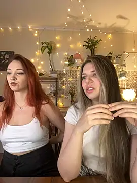 Annie aww online show from 4, 3, 2025