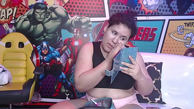 Snapshot of candy_hairy chatting on 15, 4, 2026 candy hairy online show from 15, 4, 2026