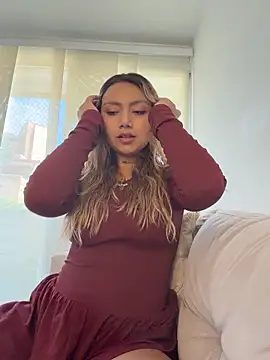 amanda-medrano1 online show from 20, 5, 2026