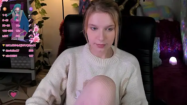 KarambaMoon online show from 12, 1, 2025