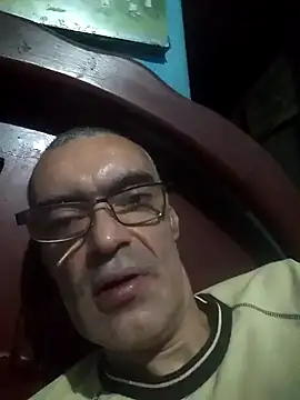 Snapshot of hugosafado333 chatting on 18, 12, 2024 hugosafado333 online show from 18, 12, 2024