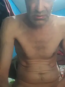 Snapshot of hugosafado333 chatting on 9, 9, 2025 hugosafado333 online show from 9, 9, 2025