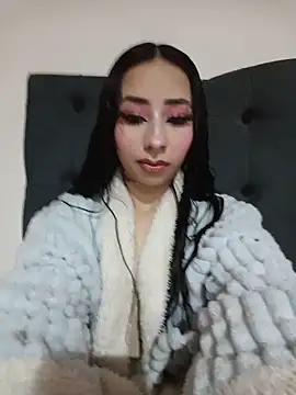 hanna  azumi online show from 22, 5, 2026