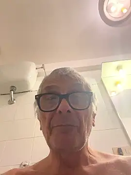 Snapshot of 4n4l1zz4m1 chatting on 9, 1, 2026 4n4l1zz4m1 online show from 9, 1, 2026