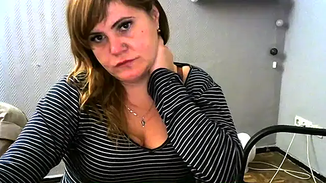 Snapshot of DaniellaKiss chatting on 27, 1, 2025 DaniellaKiss online show from 27, 1, 2025